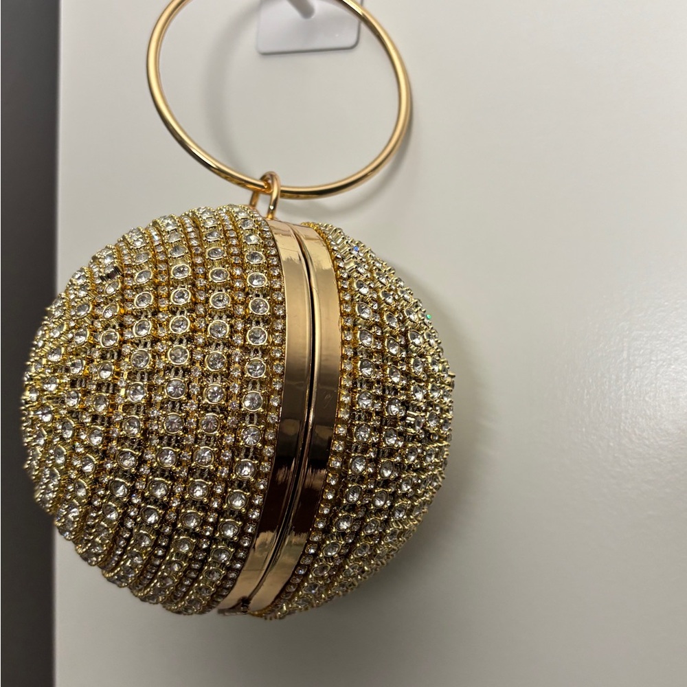 Elegant Gold Rhinestone Clutch - Picture 2 of 5